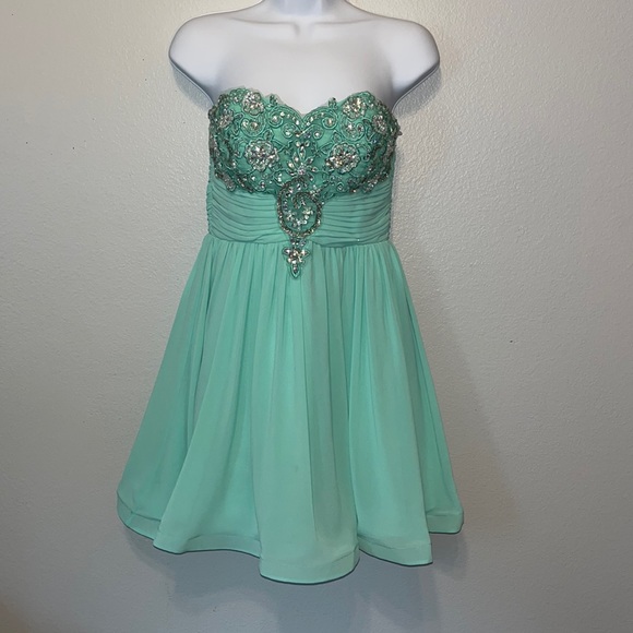 Sequin Hearts Dresses & Skirts - Mint green homecoming dress